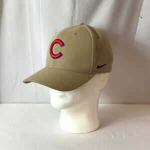 Nike Chicago Cubs Curved Bill Adjustable Back Activewear Athletic Sport Cut Hat